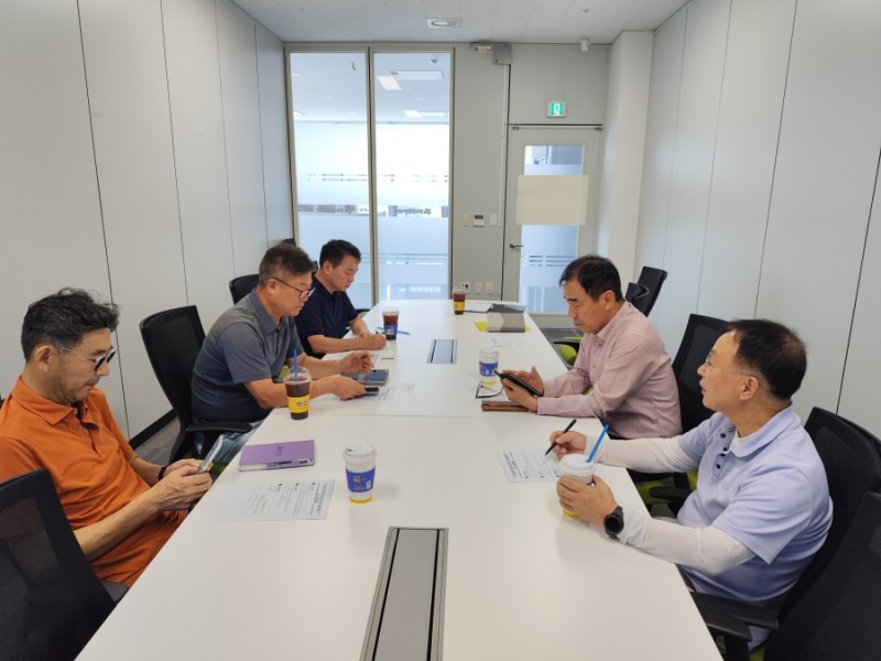 탄소중립형 친환경 핵심소재 산학연협의체 8차 운영위원회 탄소중립 친환경 핵심소재 산학연협의체 8차 운영위원회 개최.jpg
