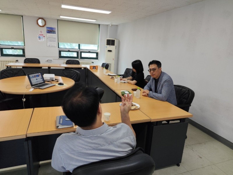 전북특별자치도 섬유기업 현장방문을 통한 애로사항 청취 전북특별자치도 섬유기업 현장방문을 통한 애로사항 청취.jpg