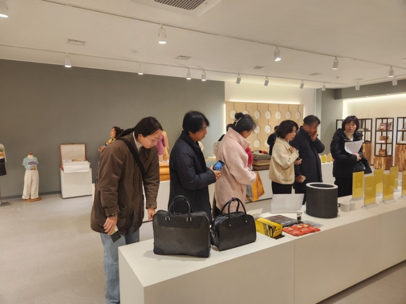 연구원 현장방문(군장대학교).jpg