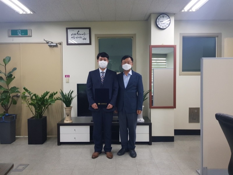 2021년 신규직원 임용.jpg